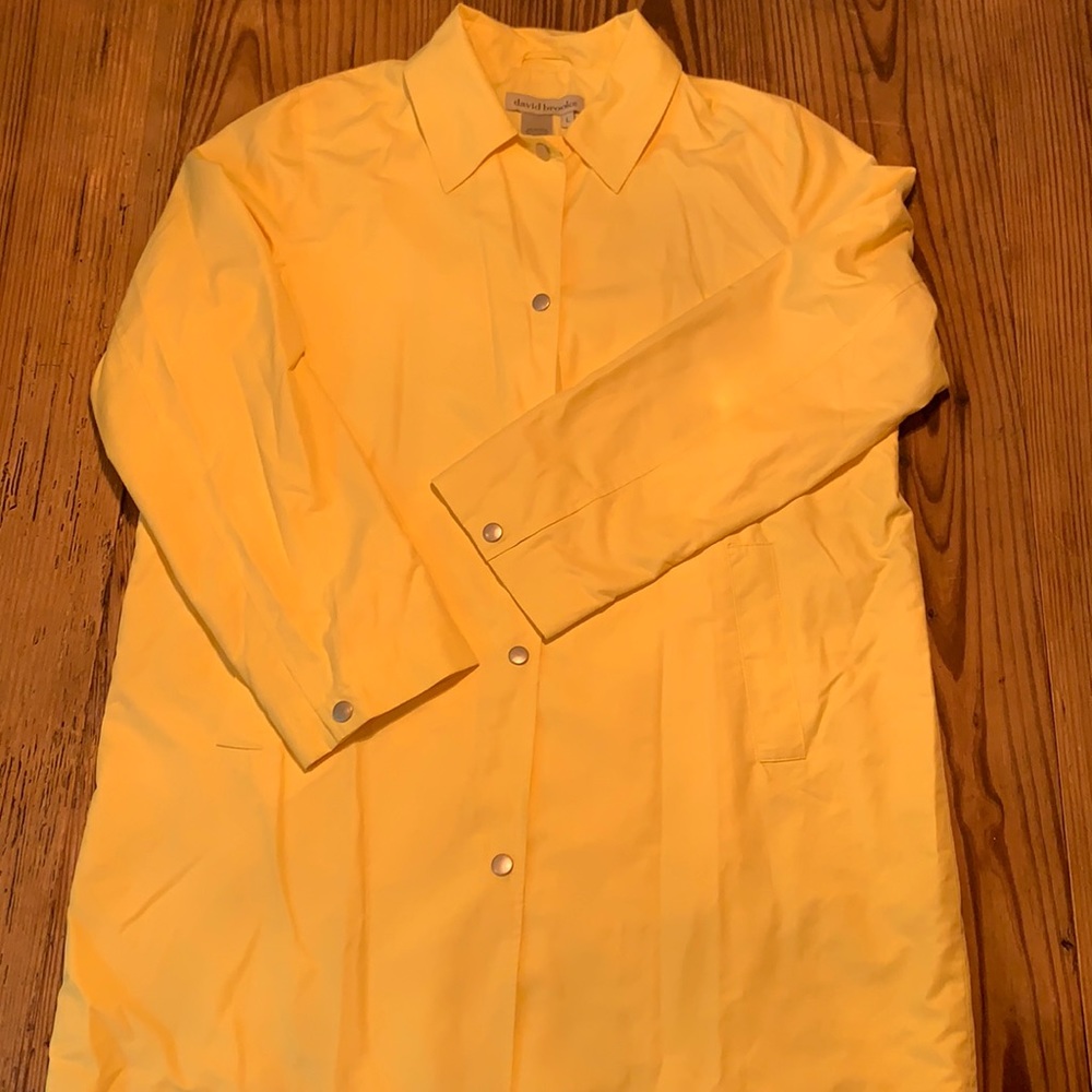 David Brooks yellow raincoat/wind breaker